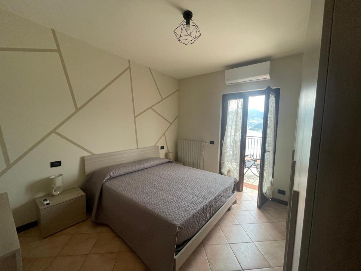 Appartamento Vista Lago D'Iseo Sulzano Eksteriør billede